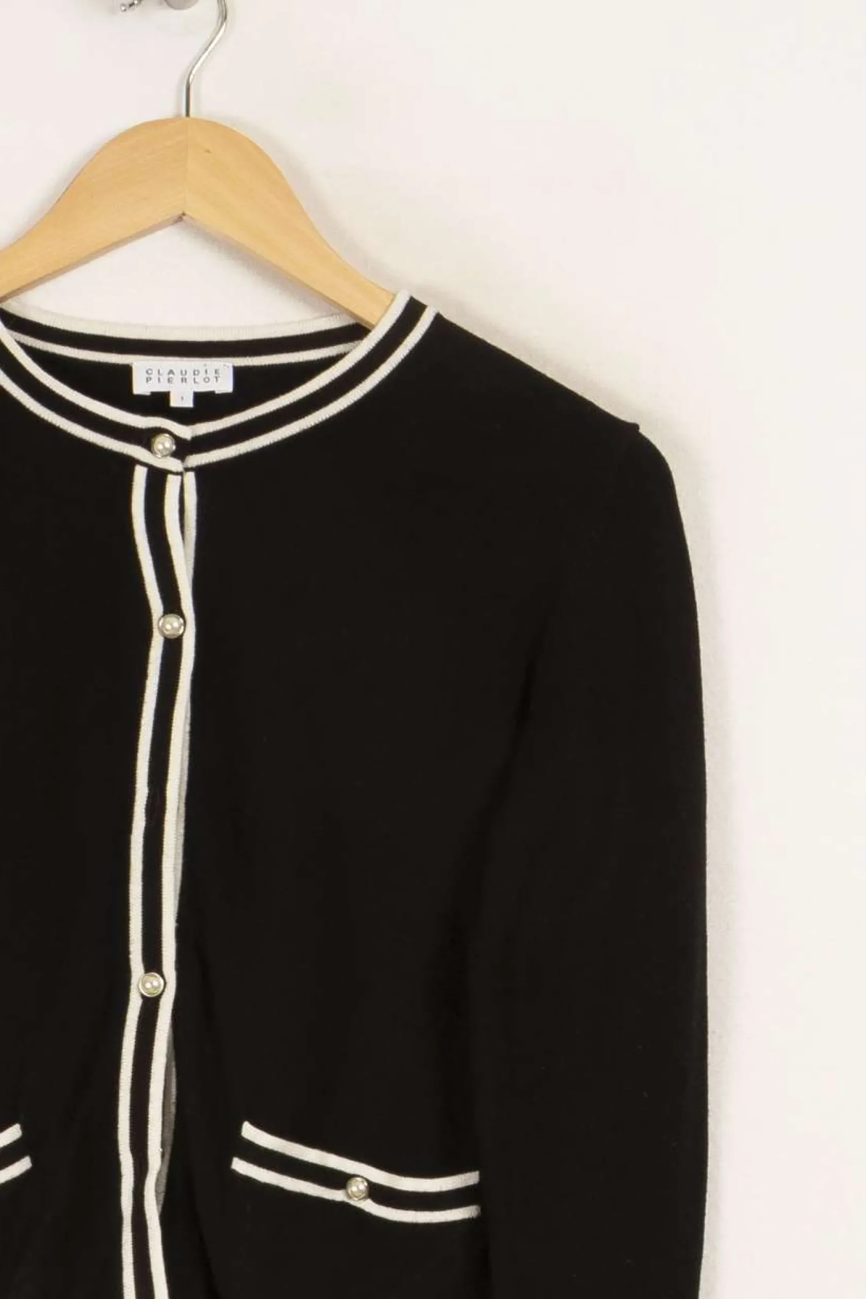 Discount Claudie Pierlot Cardigan avec détails blancs - Taille M/38 Noir