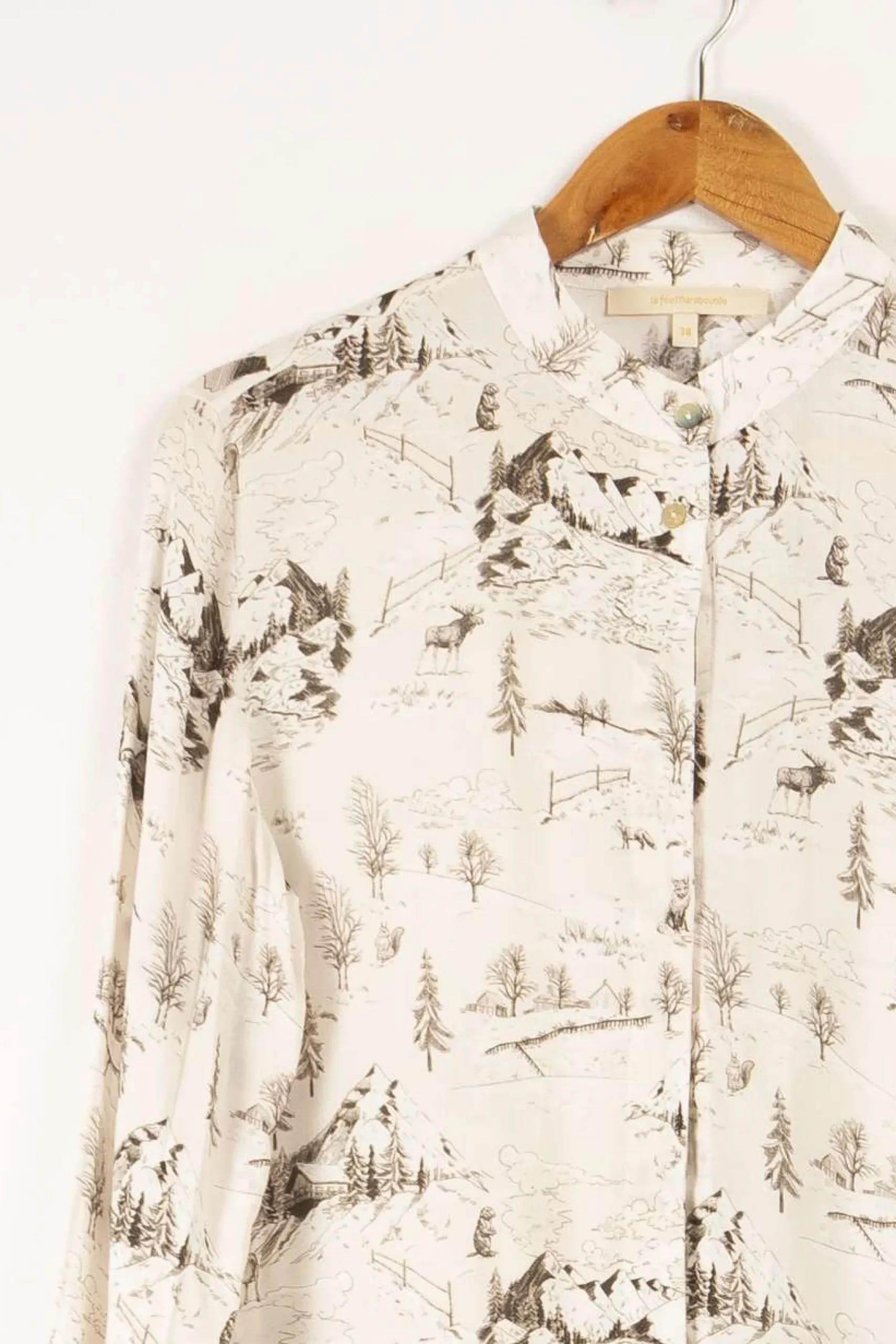 Cheap La Fée Maraboutée Chemise à imprimé hivernal - M/38 Beige